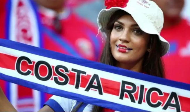 Costa Rica y Su Gente Pura Vida