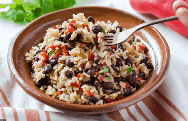 Gallo Pinto Desayuno Tico